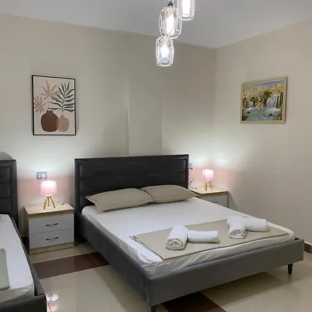 Tinas Guest house Durres