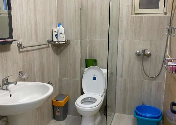 بيت ضيافة Tinas *