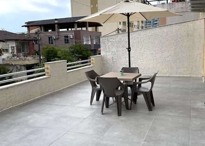 Tinas بيت ضيافة *